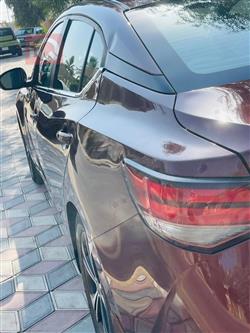 نیسان سێنترا